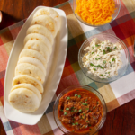 Pack de Arepas Venezolanas Peluda  (Carne mechada y queso) Entrega Inmediata