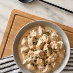 Trocitos de pollo en salsa blanca de hongos, Pimiento Rosa