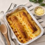 Bandeja de platanos maduros con queso gratinado al horno, Pimiento Rosa